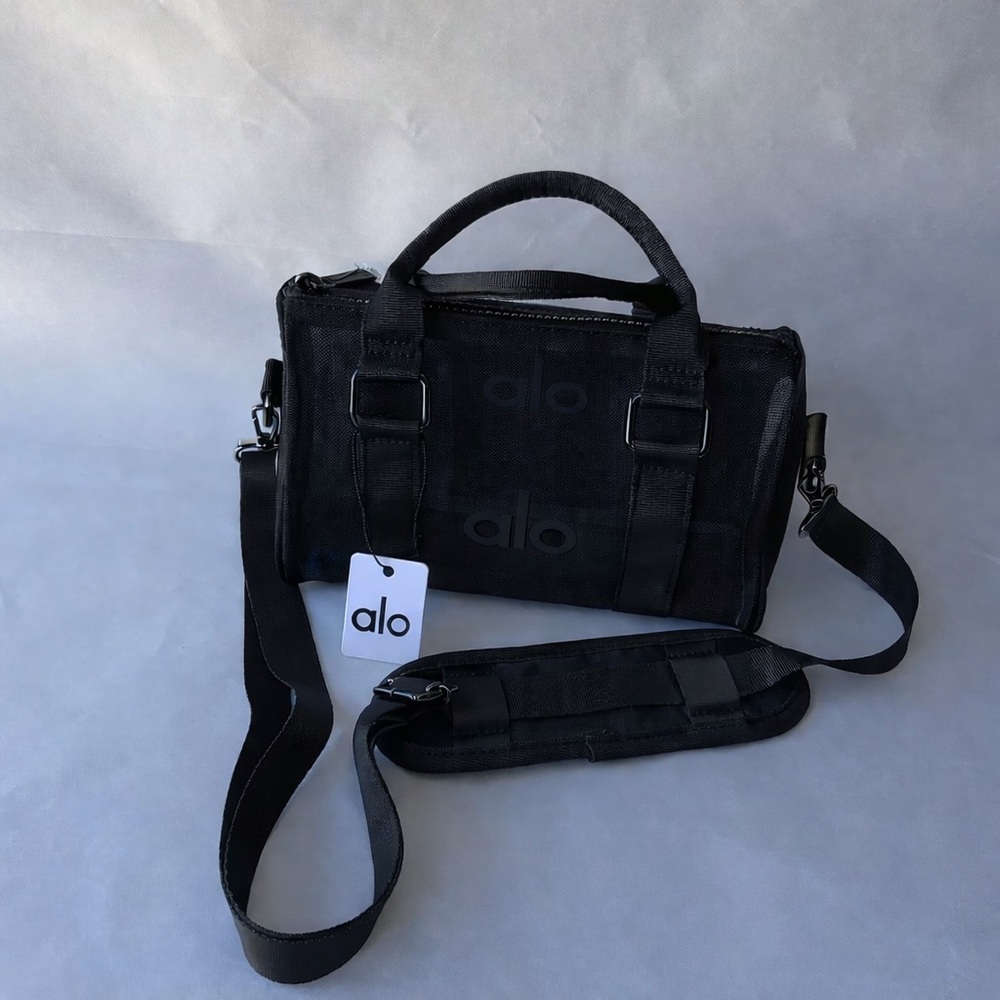 Alo Shoulder Duffle Bag Small